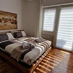 아파트 Al Roccolo House