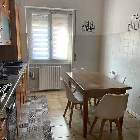 Al Roccolo House شقة